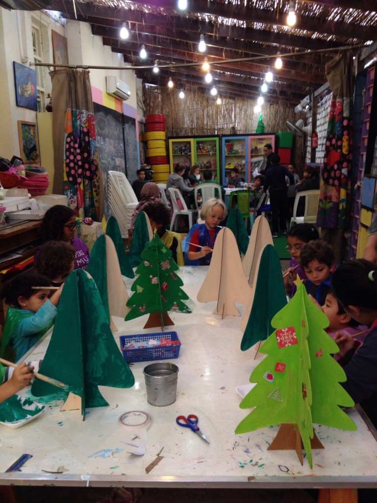 activity table - variety crafts